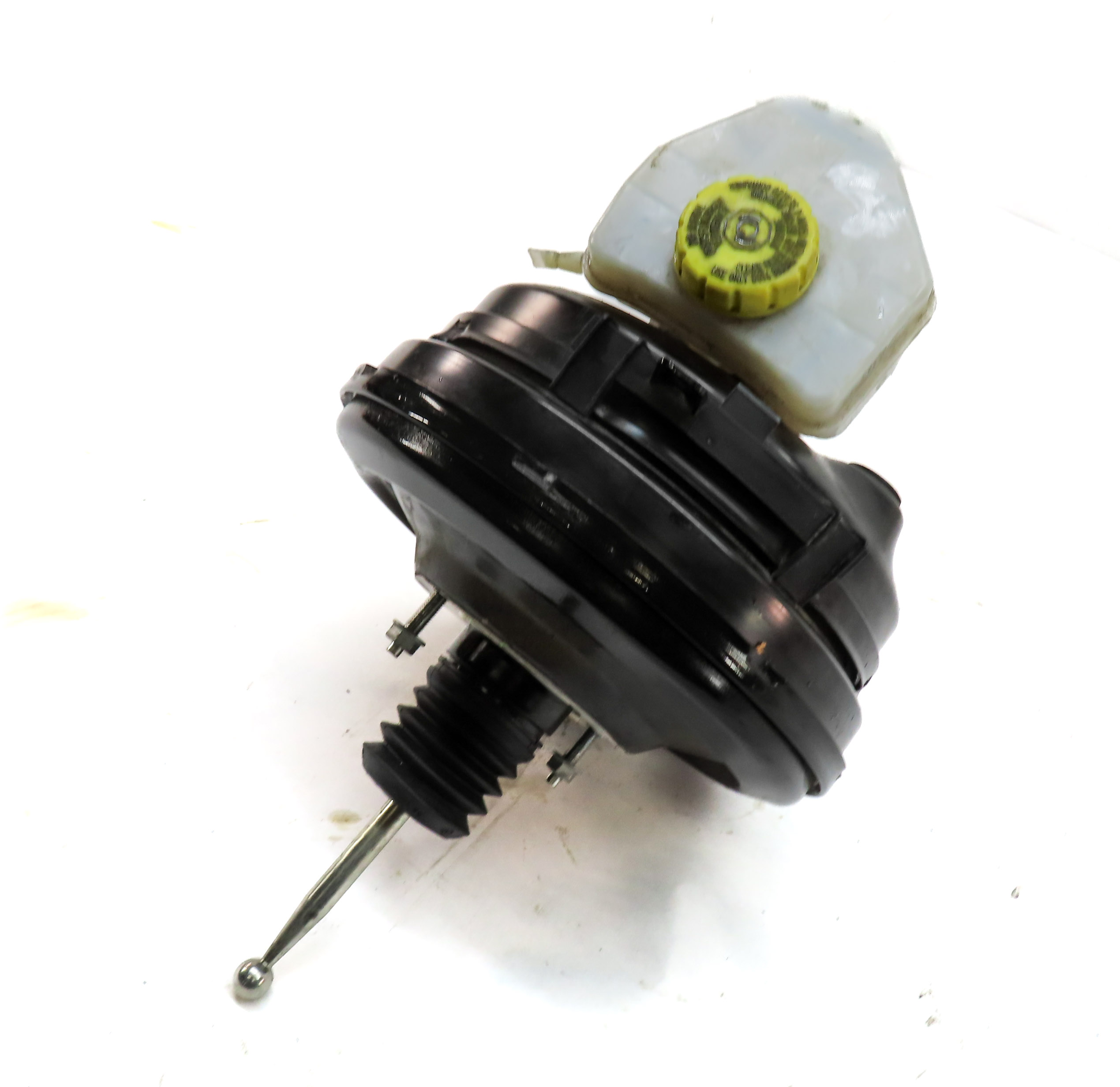 2011-2018 PORSCHE CAYENNE (958) POWER BRAKE BOOSTER MASTER CYLINDER & RESERVOIR — exact item pictured
